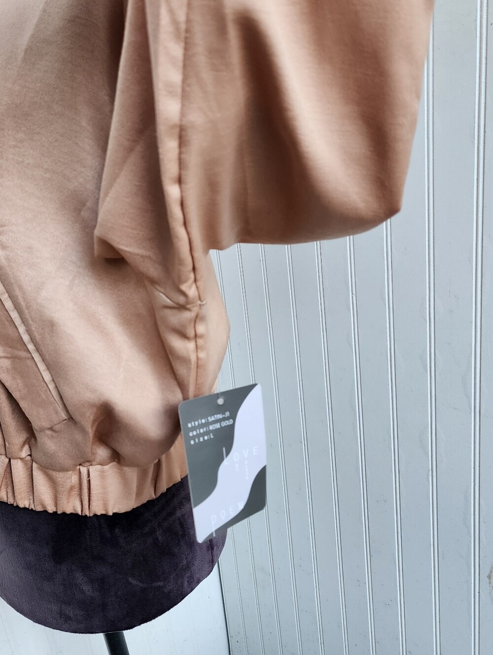 NWT Lovepoem by Block Gianna Satin Bomber Jacket Full Zip rose gold Sz L - Picture 8 of 16
